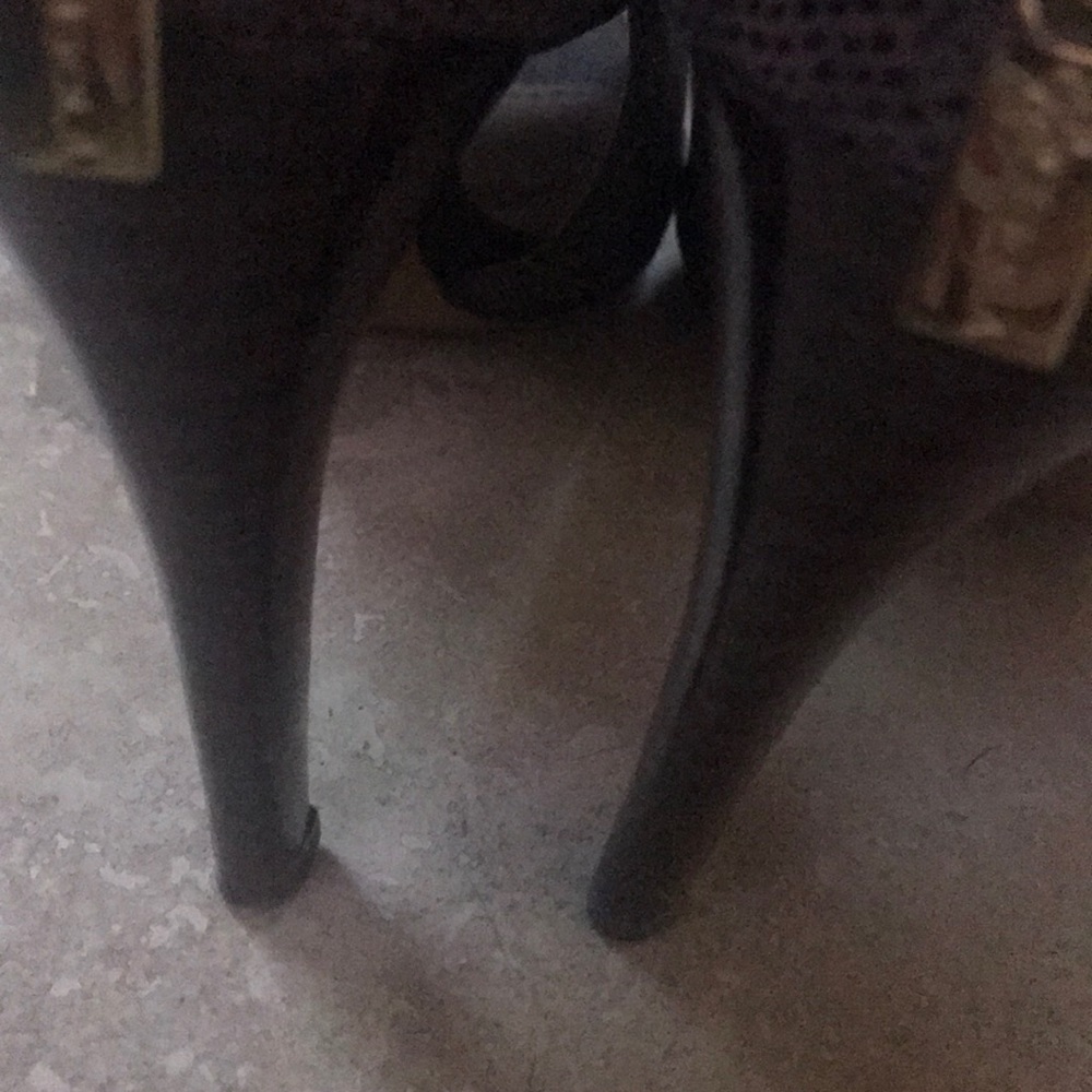Open toe booties - Picture 4 of 4
